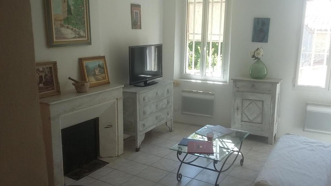 Appartement Dans Hameau Provencal Allauch Exteriér fotografie